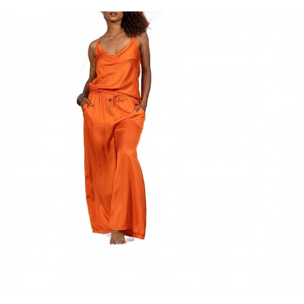 NEW M MADE IN ITALY spaghetti strap camisole top in orange